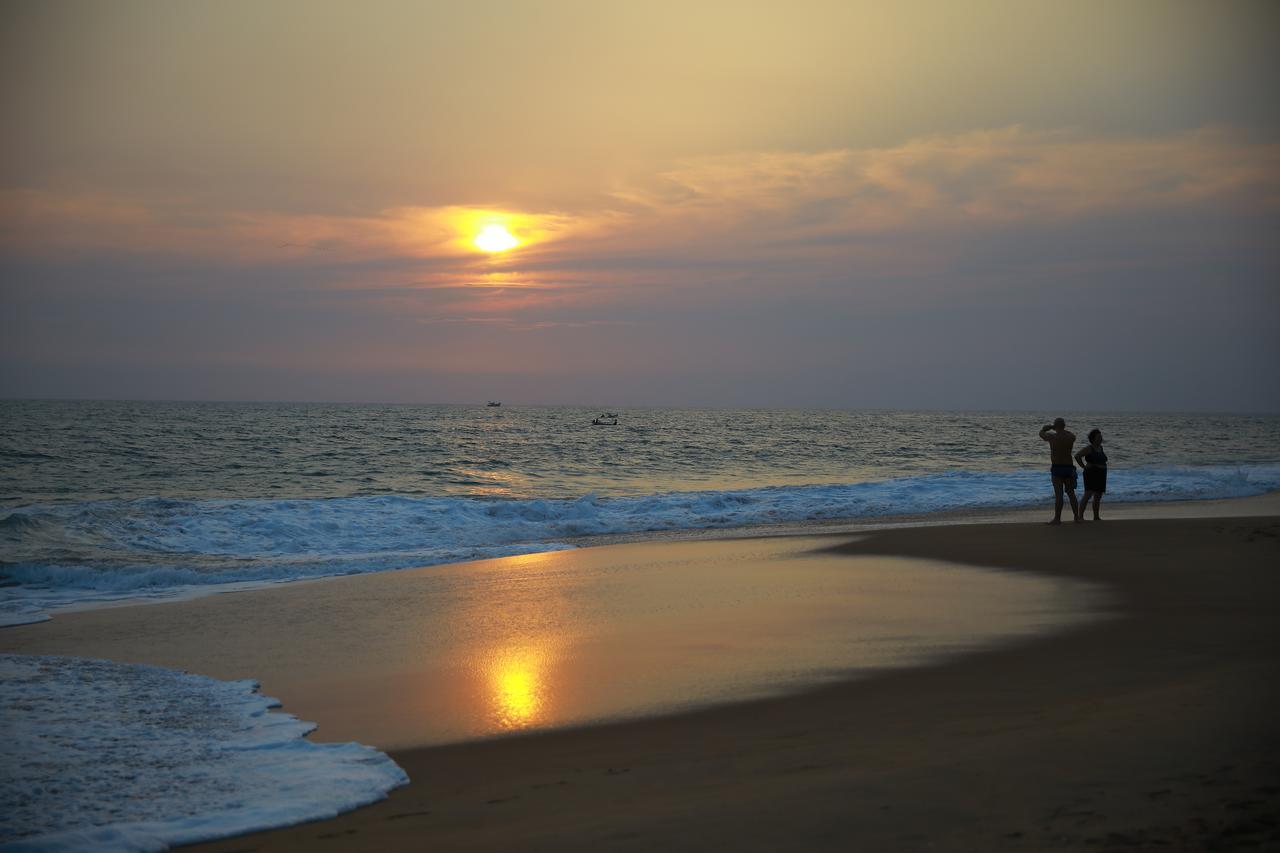 Отель Nikki'S Nest Vizhinjam Экстерьер фото